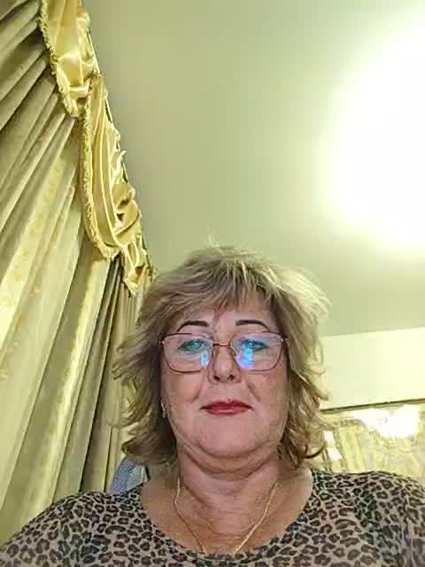 KarinkaSweet Live Sex December 13, 2025