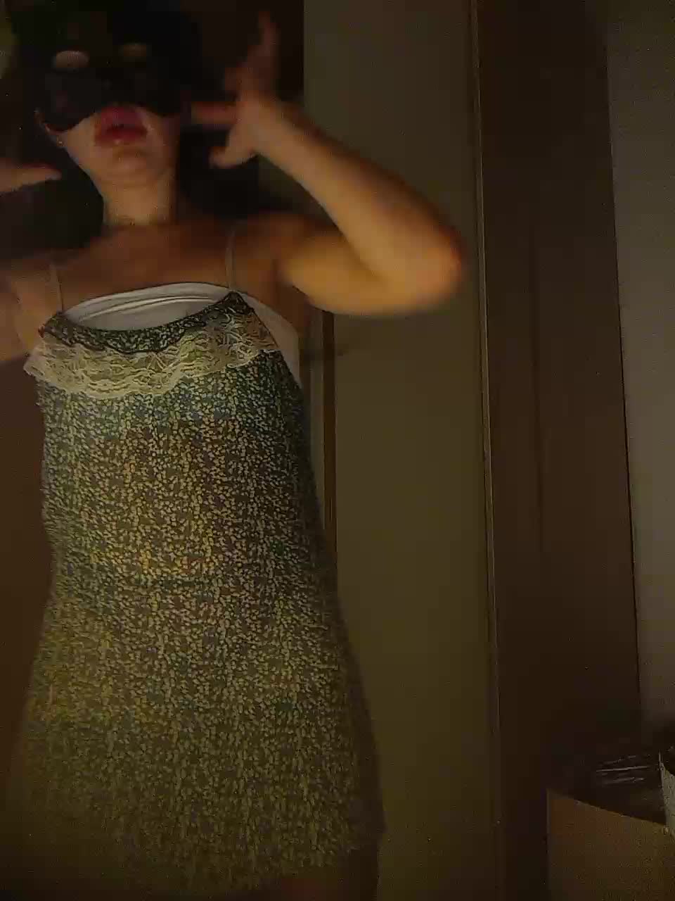 Ekaterina2221 Live Sex December 14, 2025