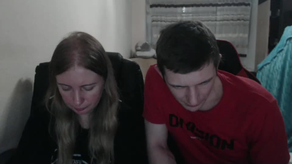 jenisandpeter Live Sex December 14, 2025
