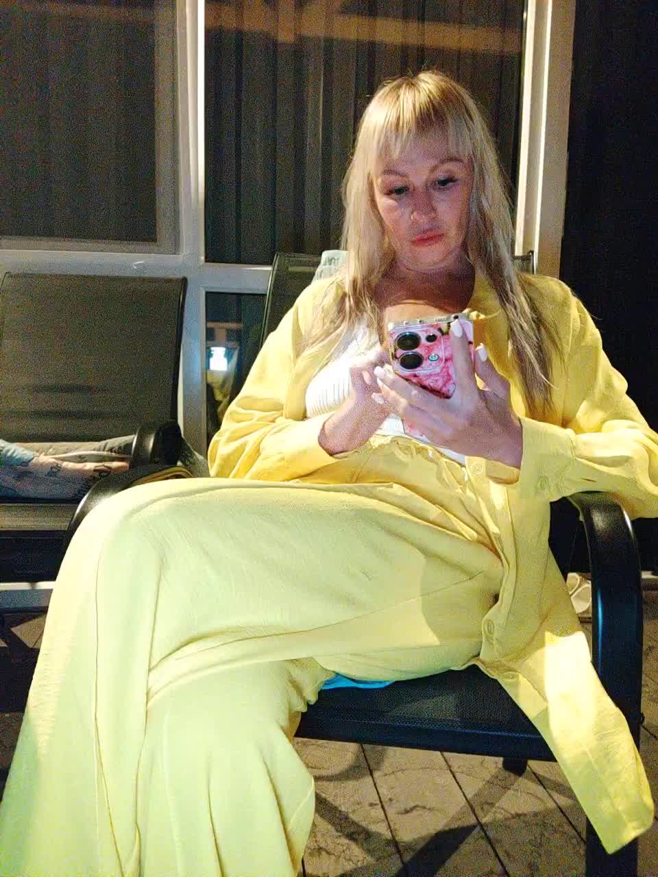 Blondi_Love Live Sex December 17, 2025