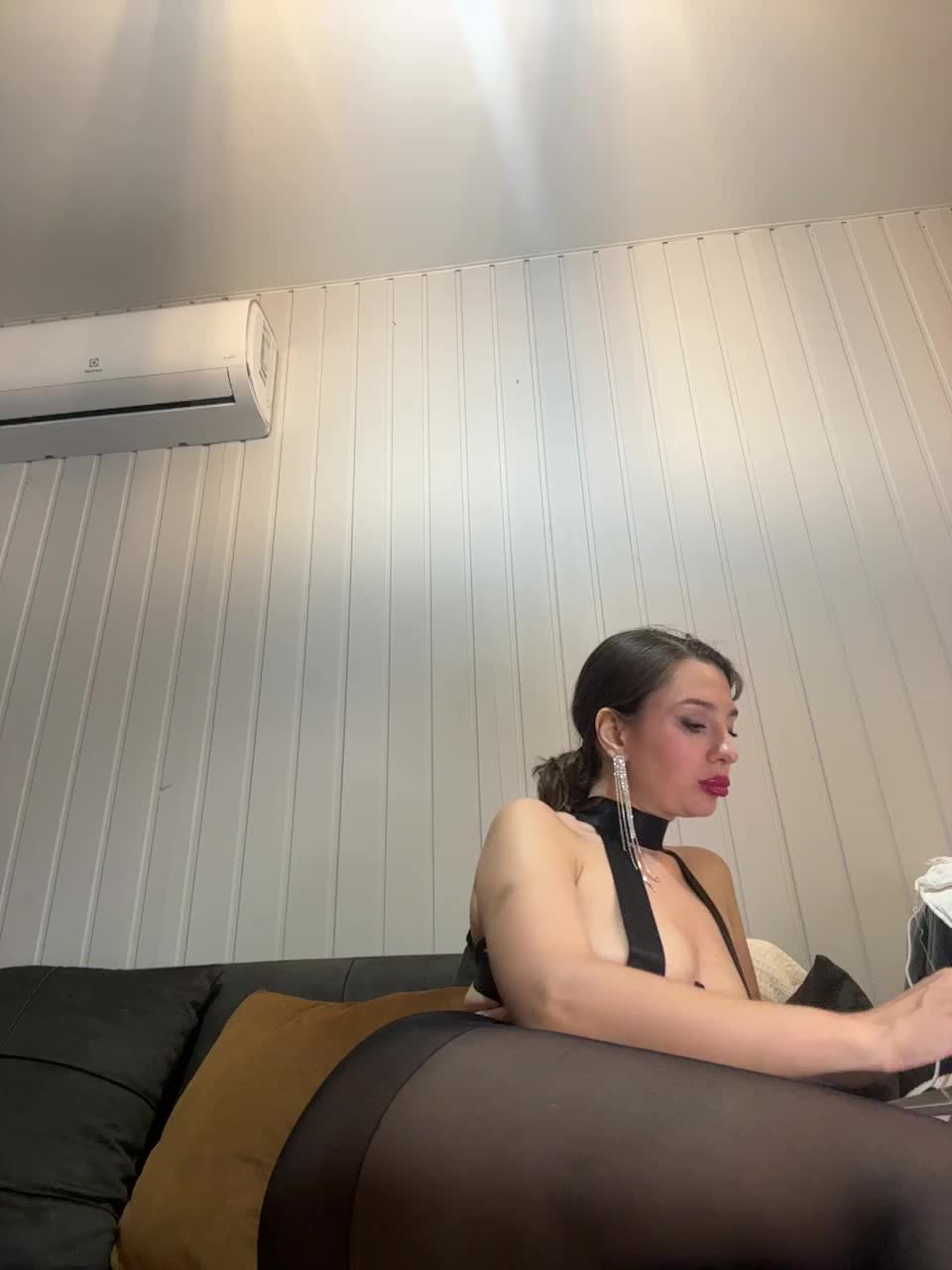Melissa222Femdom Live Sex December 14, 2025