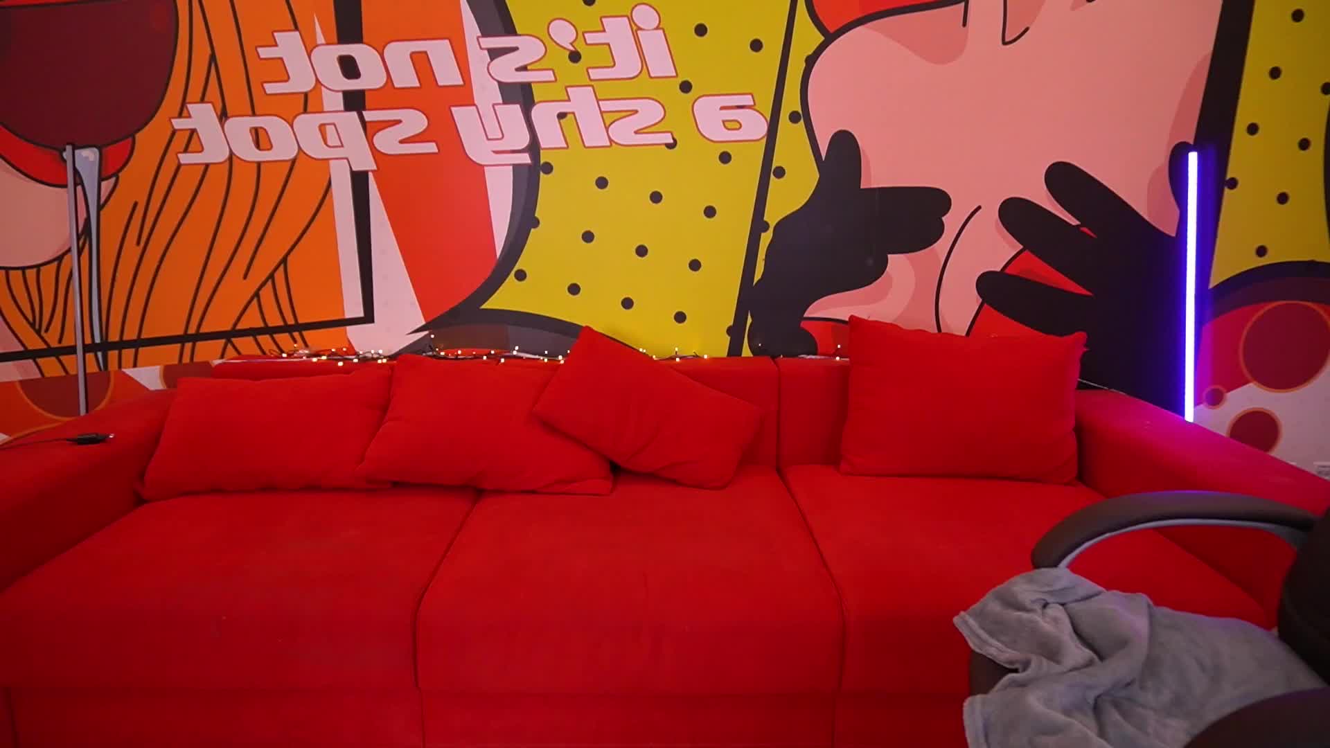 ValeryRosseee Live Sex December 14, 2025