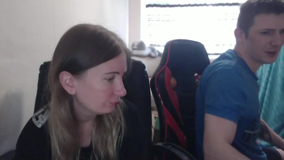 jenisandpeter Live Sex December 14, 2025