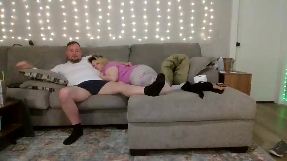 victoriaandjesse Live Sex December 17, 2025
