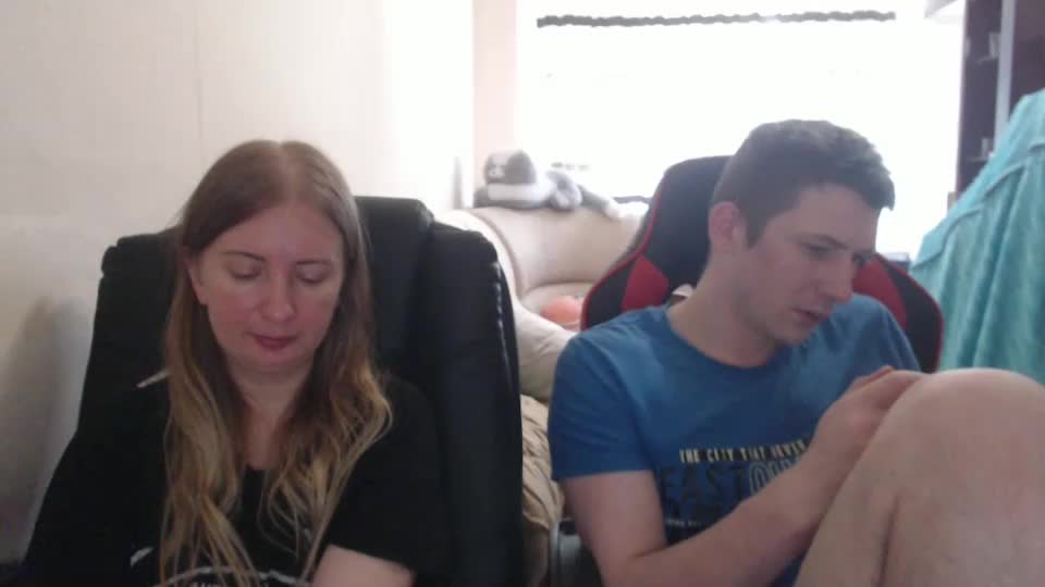 jenisandpeter Live Sex December 14, 2025