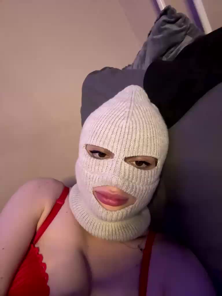 Bitttccchhh Live Sex December 14, 2025