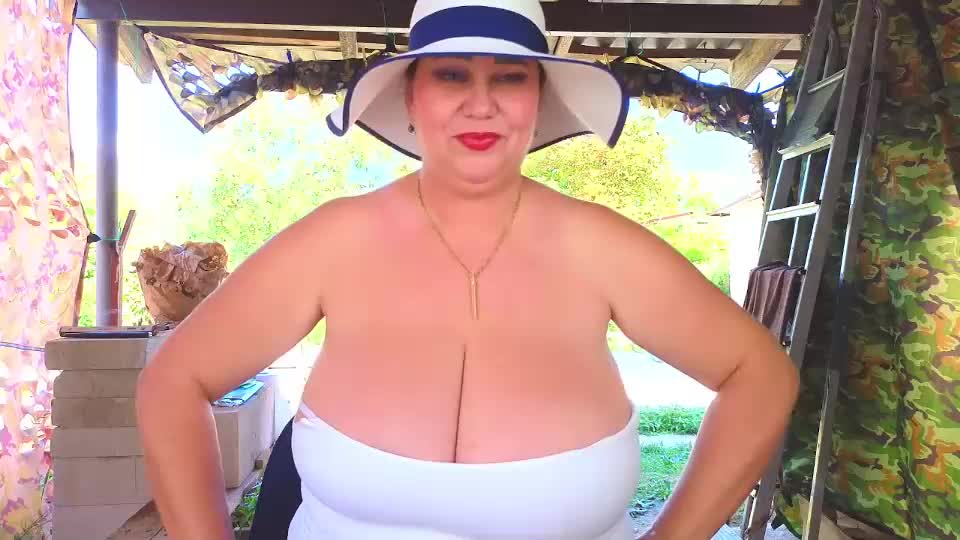 sassy_seasons Live Sex December 17, 2025