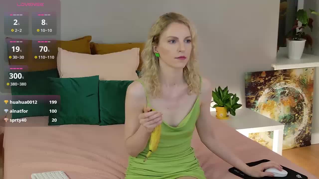 Visbee Live Sex December 17, 2025