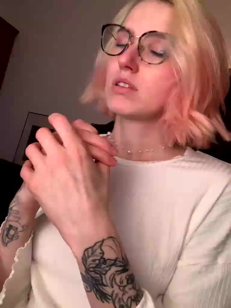 Sexy-Sweets Live Sex December 15, 2025