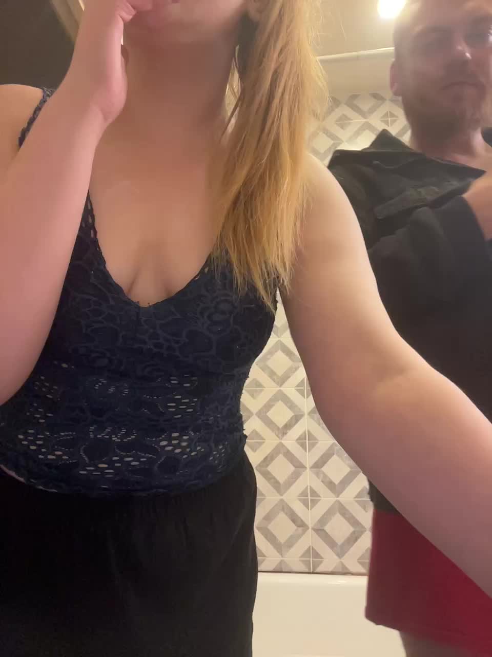 sweet1squirt Live Sex December 17, 2025