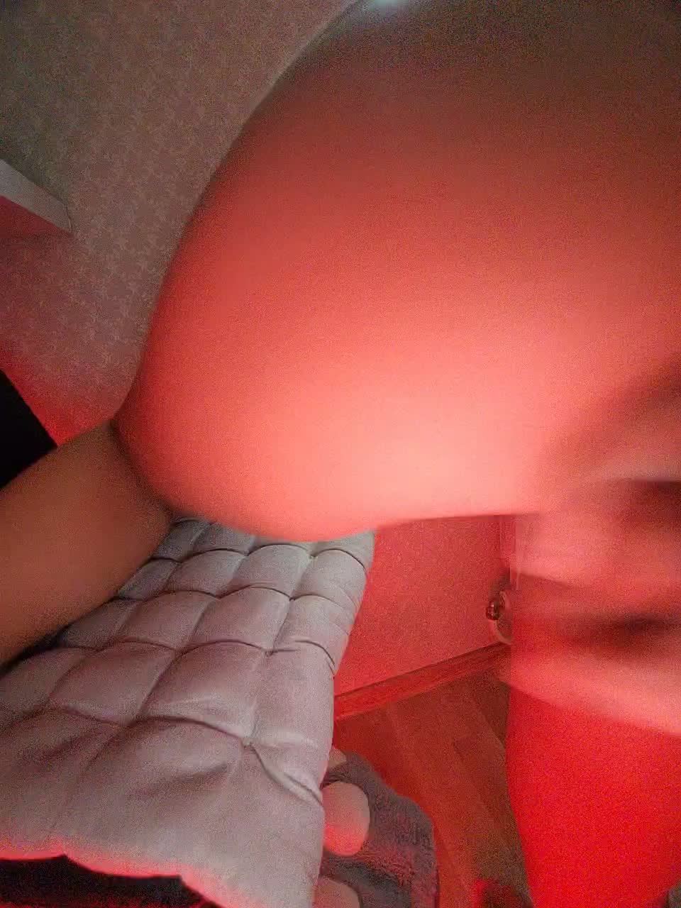 tenderi Live Sex December 13, 2025