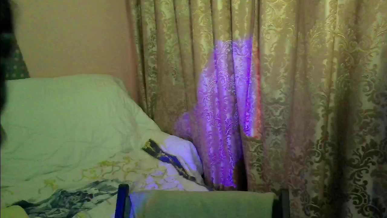 MiaGucci Live Sex December 12, 2025