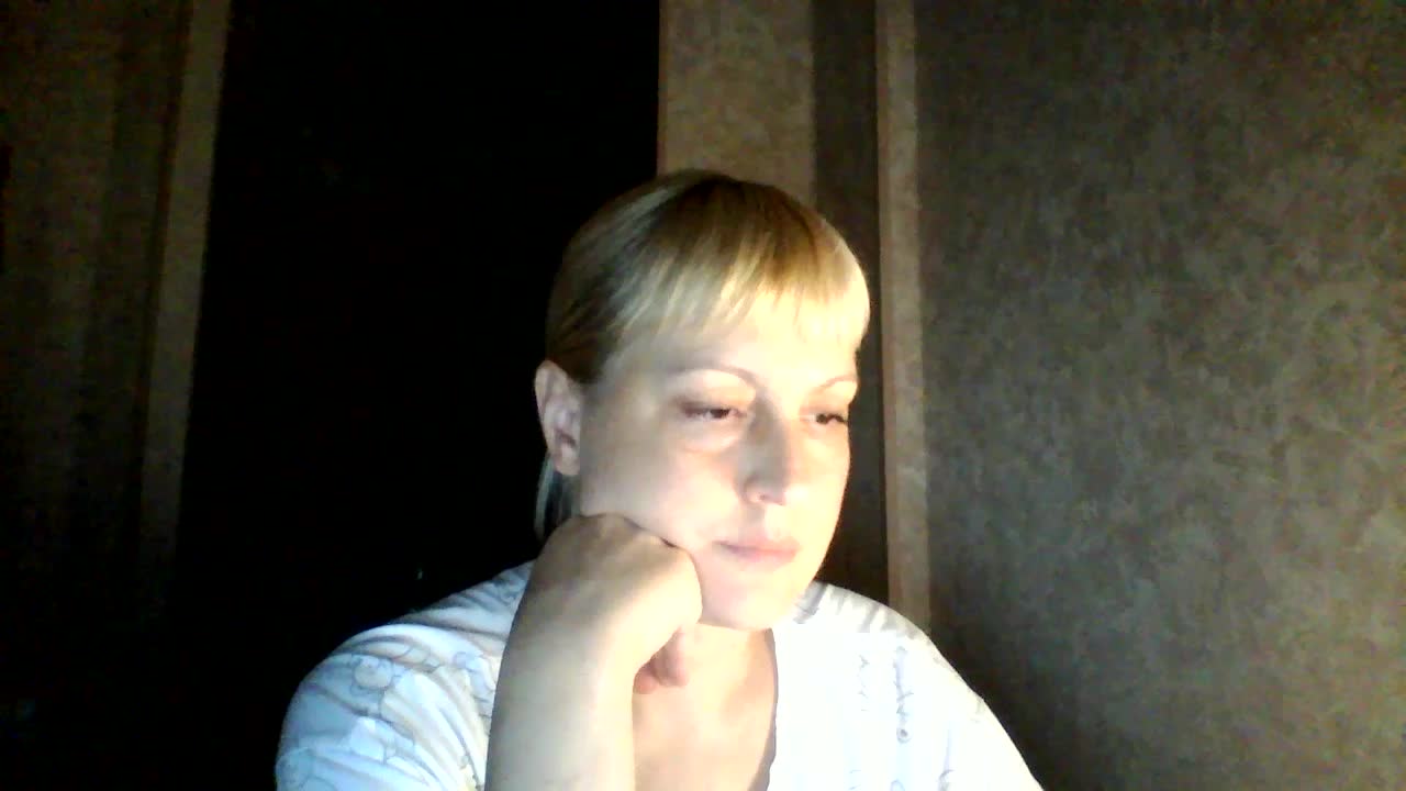 krisss2016 Live Sex December 14, 2025