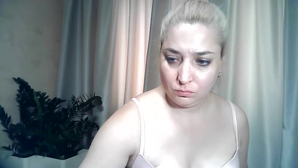 KickaIricka Live Sex December 13, 2025