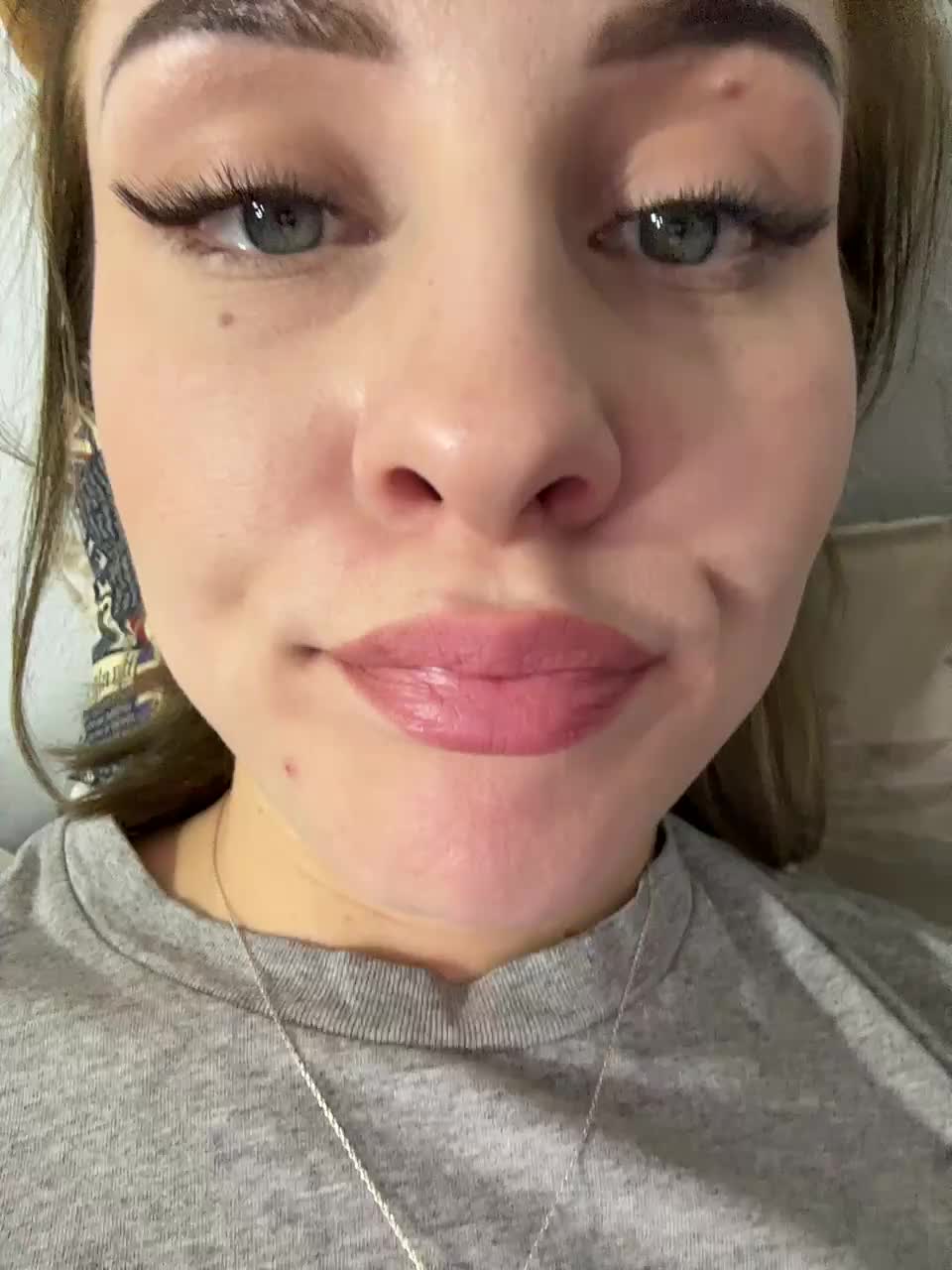 KissyKristy Live Sex December 17, 2025