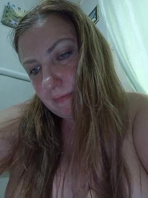 Konfetka80 Live Sex December 17, 2025