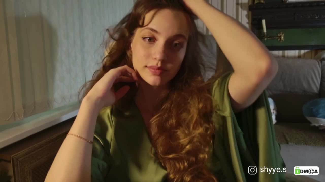 SarahShy Live Sex December 17, 2025