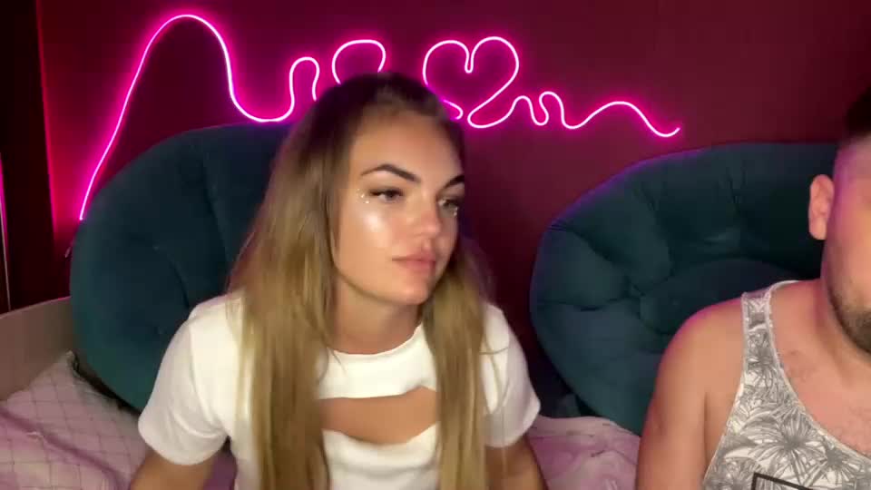 deeplookscouple Live Sex December 14, 2025