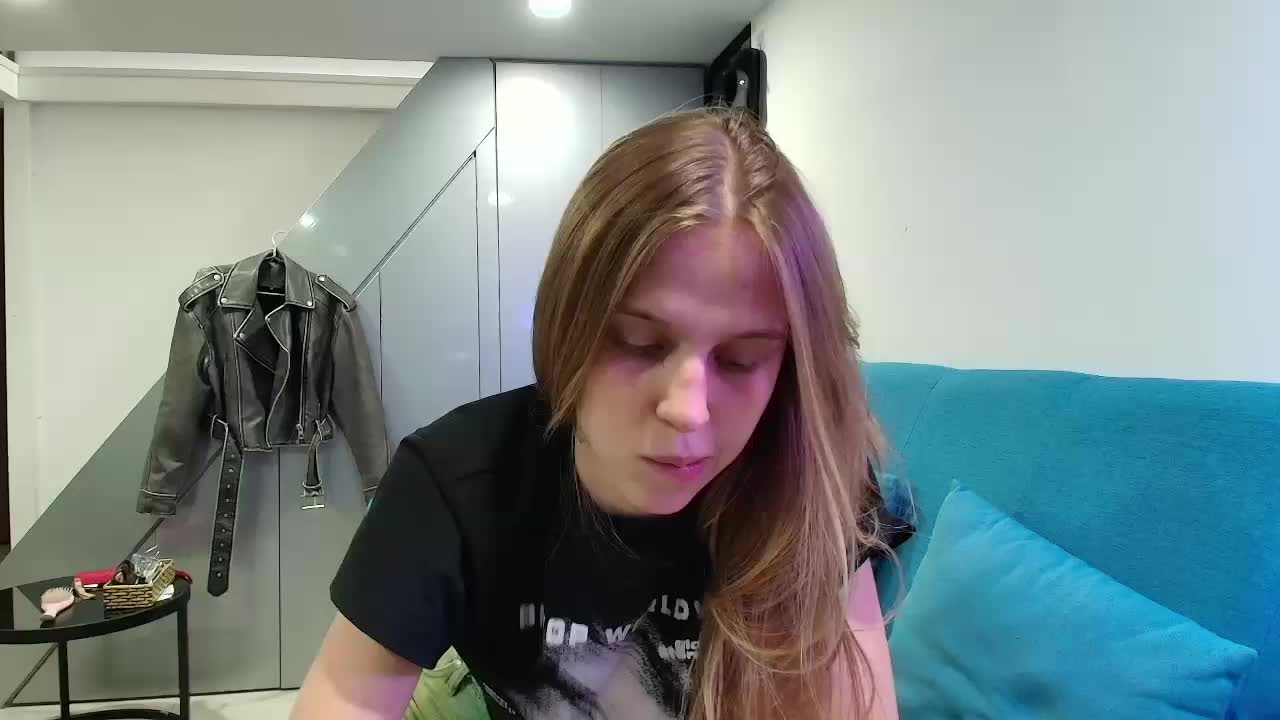 Littlemolly1 Live Sex December 13, 2025