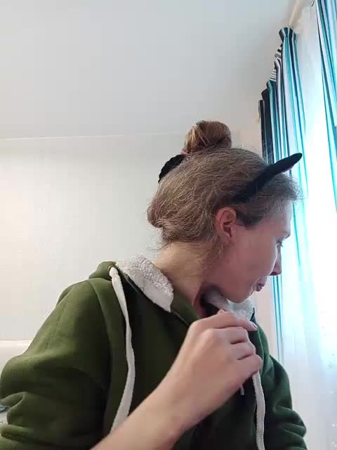 -Queen-Margo- Live Sex December 14, 2025