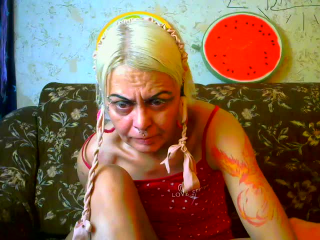 Gardener_of_Illusions Live Sex December 18, 2025