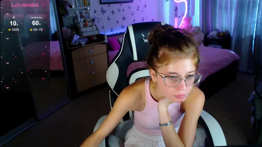 Kira_honeyy Live Sex December 12, 2025