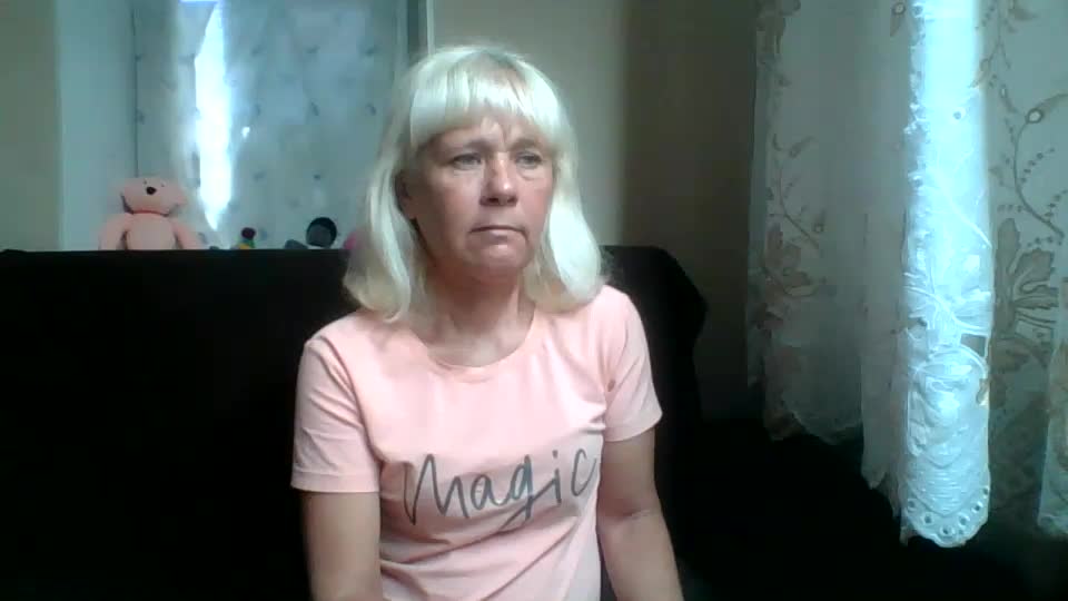 sakura_blonde Live Sex December 17, 2025