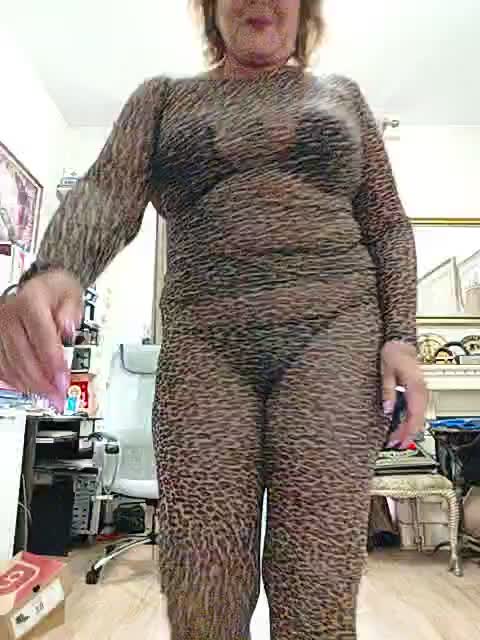 KarinkaSweet Live Sex December 13, 2025