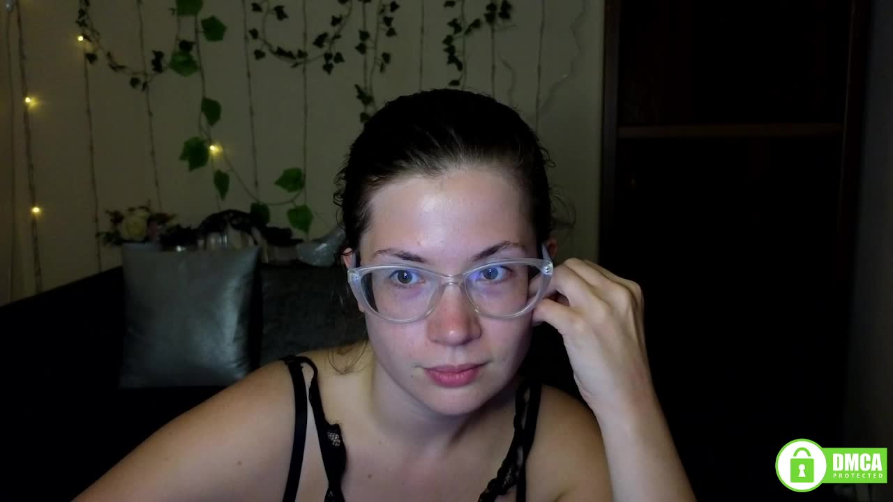 Aliciafolow009 Live Sex December 14, 2025