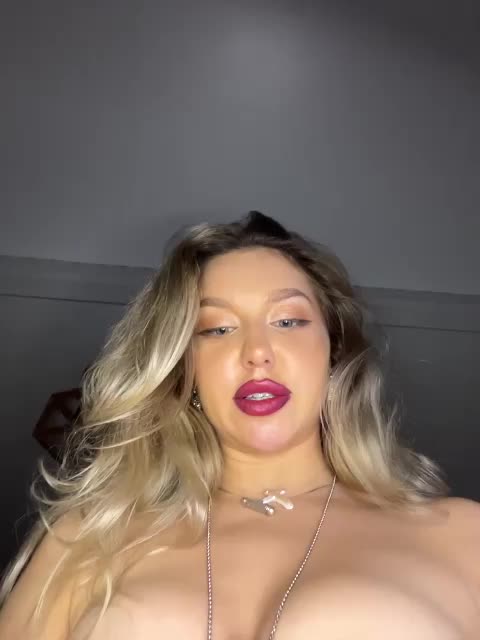 MistressX555 Live Sex December 17, 2025