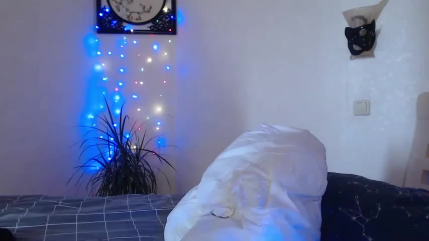 xlilpeach Live Sex December 17, 2025