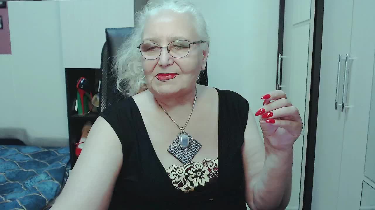GrannyWants Live Sex December 17, 2025