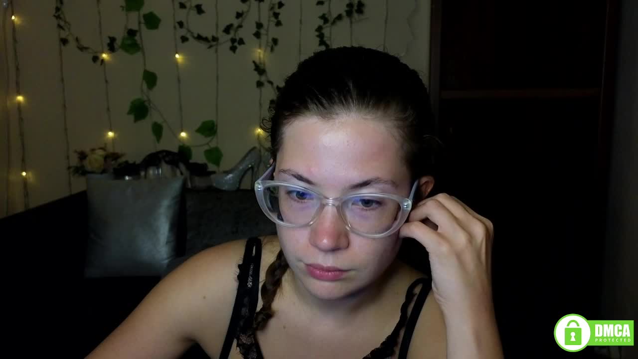 Aliciafolow009 Live Sex December 14, 2025