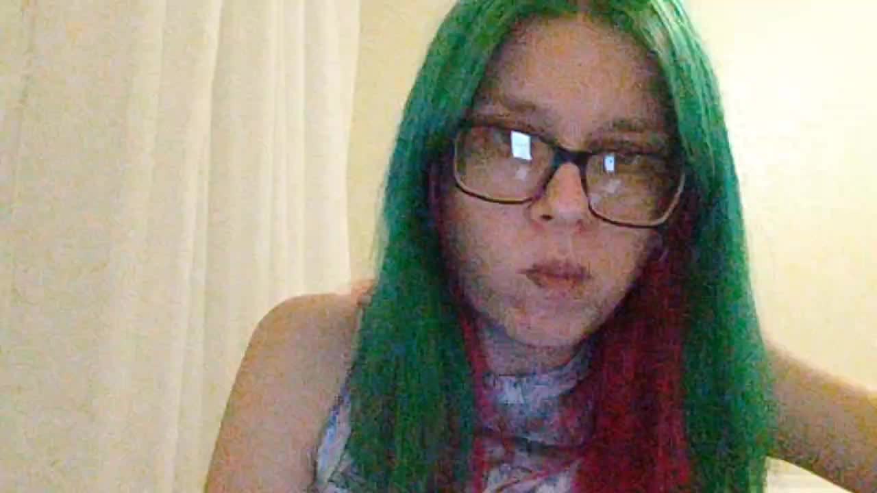 malvinella Live Sex December 18, 2025