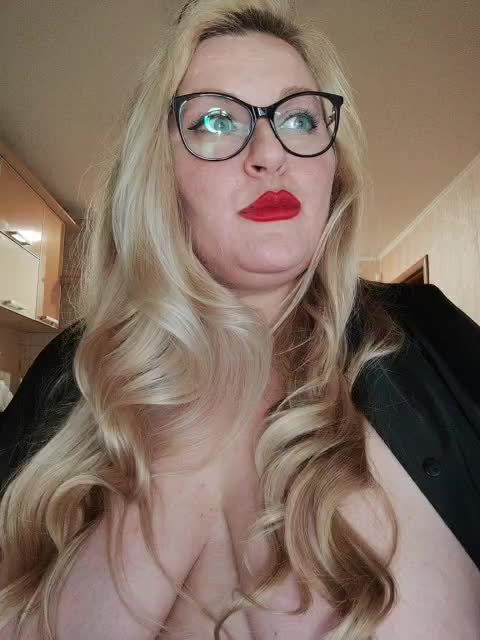 NushaMilf Live Sex December 13, 2025