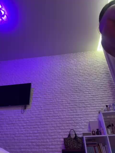 na_prisedala Live Sex December 12, 2025