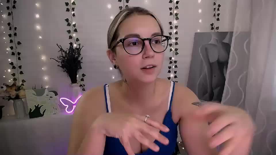 yours_piece_of_happiness_ Live Sex August 22, 2025