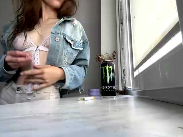 angelina_mist Live Sex December 13, 2025