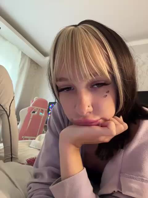 millemimi Live Sex December 14, 2025