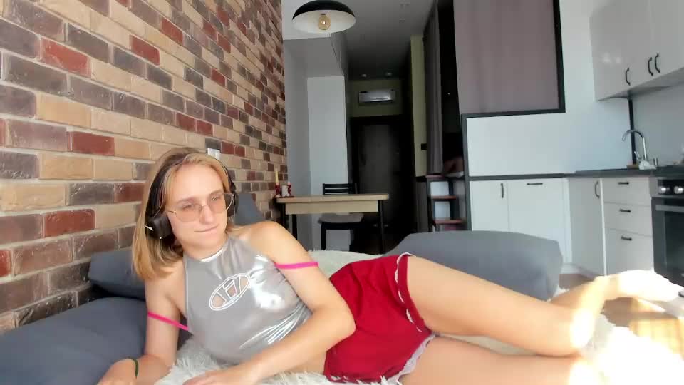 _ruby_kim Live Sex December 13, 2025