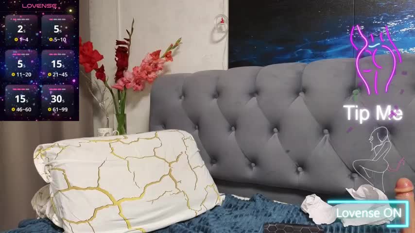 Strip-Lady Live Sex December 14, 2025