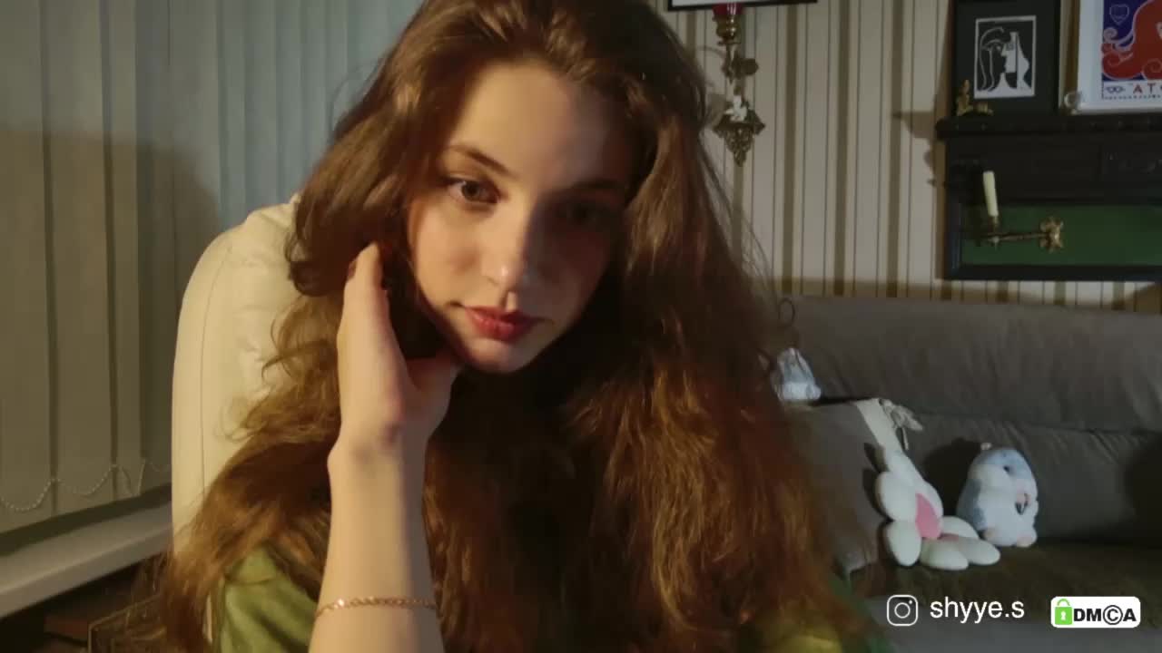 SarahShy Live Sex December 17, 2025