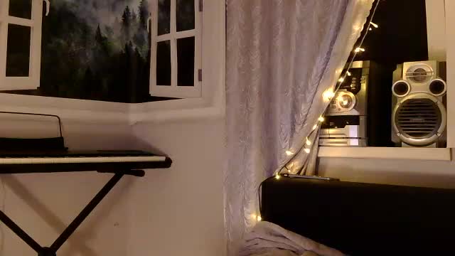 Ellie_13 Live Sex December 13, 2025