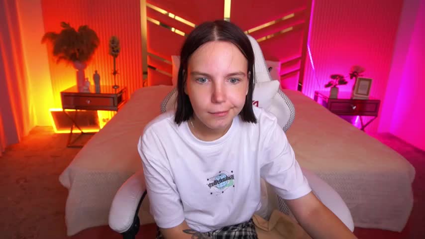 SpicyyDolly Live Sex December 13, 2025