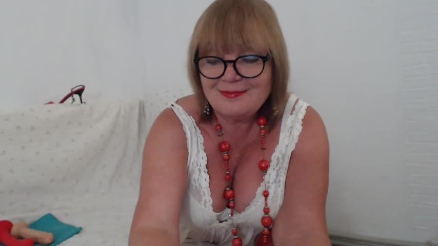 KisaMolis Live Sex December 14, 2025