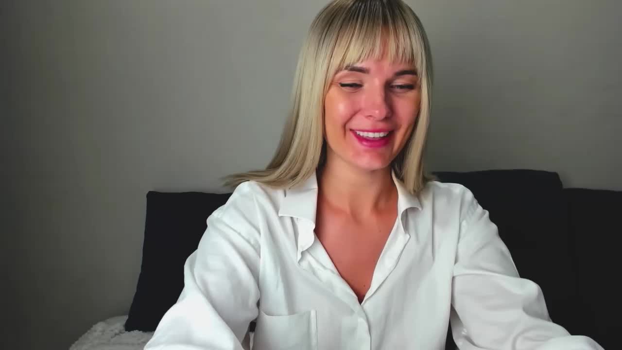 PaulaKiss Live Sex 2025.08.21