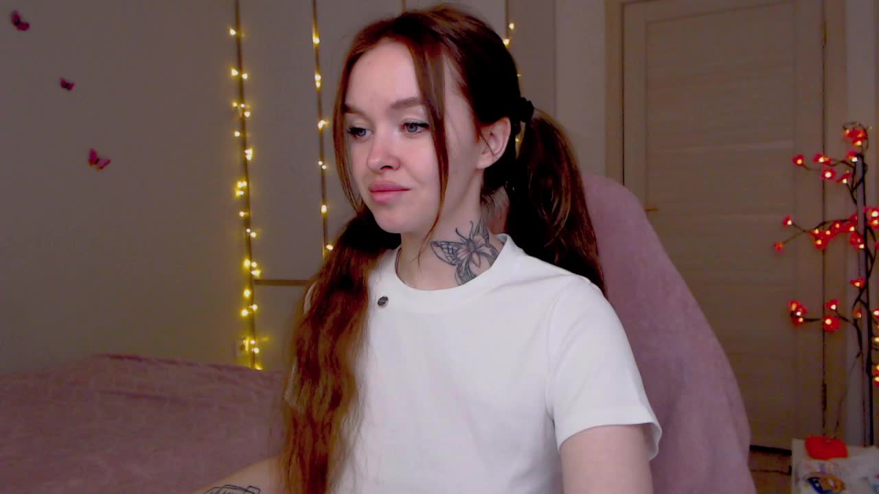 NaughtyMable Live Sex December 14, 2025