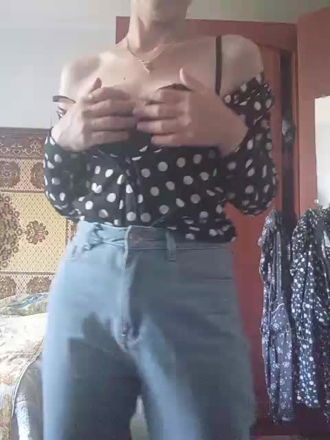 NinonDePeace Live Sex December 13, 2025