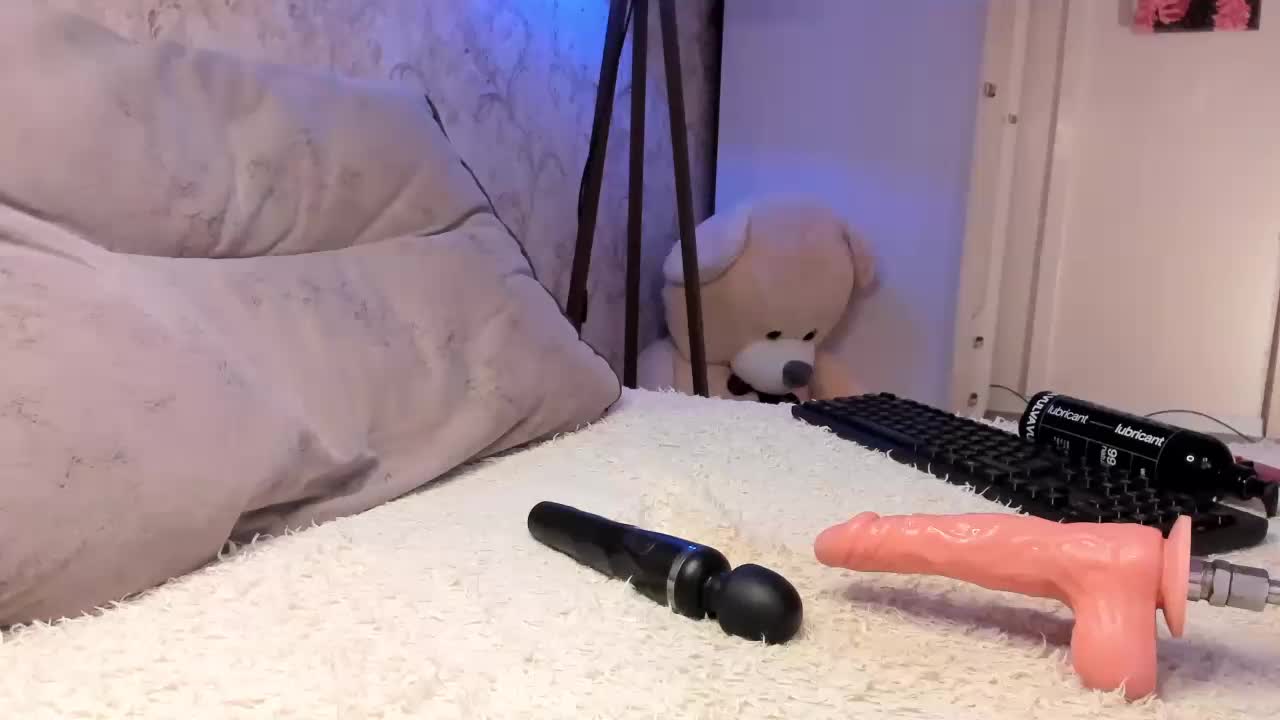 Monikate Live Sex December 13, 2025