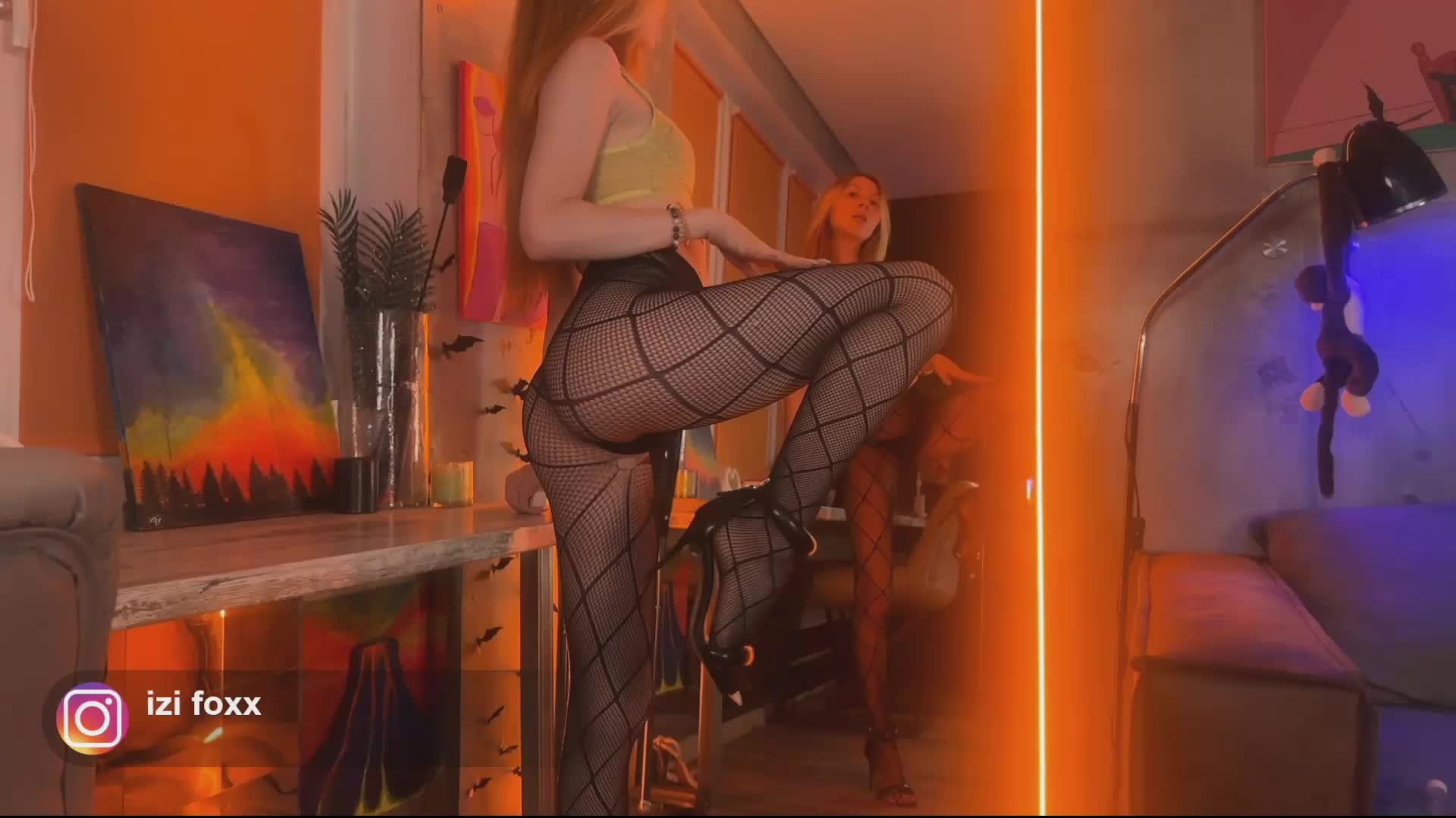 Na-izi Live Sex December 14, 2025